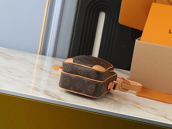 ルイヴィトンバッグ内部構造